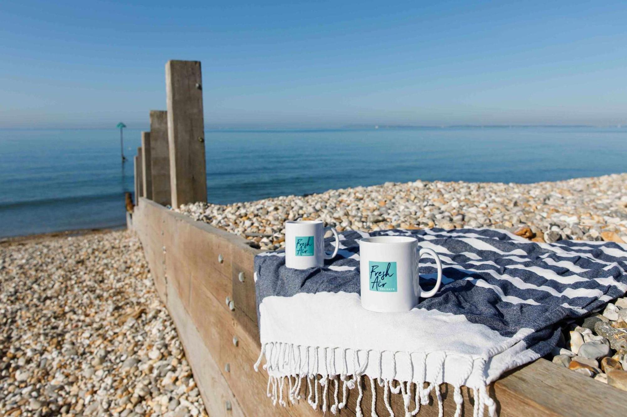Spacious Home For 8 In Witterings - Walk To Beach East Wittering Dış mekan fotoğraf